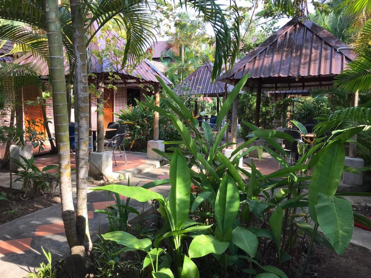 Captain Chim'S Guest House Kep Dış mekan fotoğraf